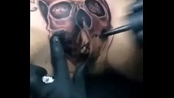 Skull sa pekpek tatoo(1)