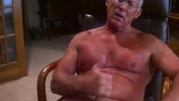  muscle grandpa on cam