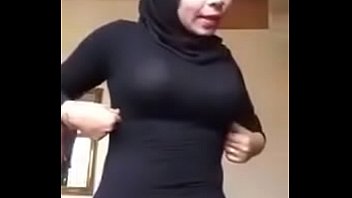 Video Lucah Betina Kelantan Sangap Dan Desperate Konek Melay (new)