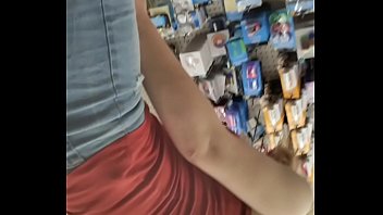 Upskirt in store