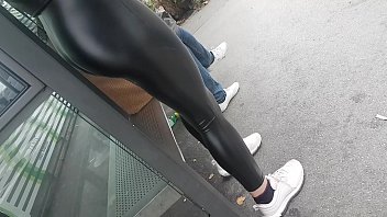 Crazy hot candid voyeur chick 4