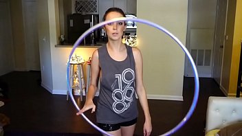 hoop girl - titts shake dance