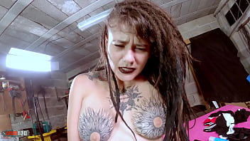 Tattooed and rasta bitch with big boobs fucked by a machine