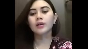 Cewek Cantik Putih Lagi Bugil di Bigo Full di 