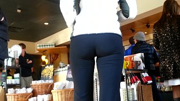 Creepshot @ Starbucks3